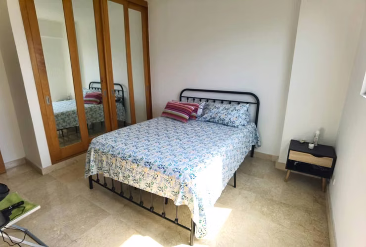 Apartamento tipo penthouse amueblado en Mirador Sur - Imagen 6