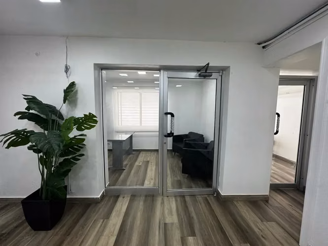 Oficina En Alquiler Ubicada En Piantini De 60mts2