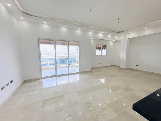 Apartamento en alquiler Santo Domingo Oeste | 698 m² | 3 hab. | Terraza privada con piscina | $1,500 - Imagen 7