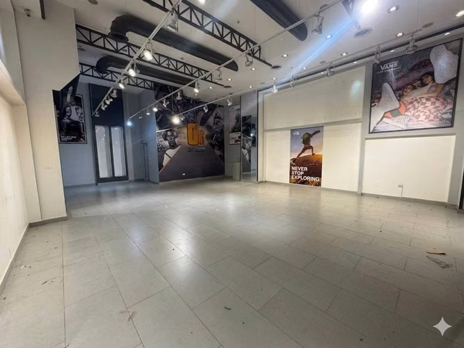 Excelente Local Comercial en Sambil