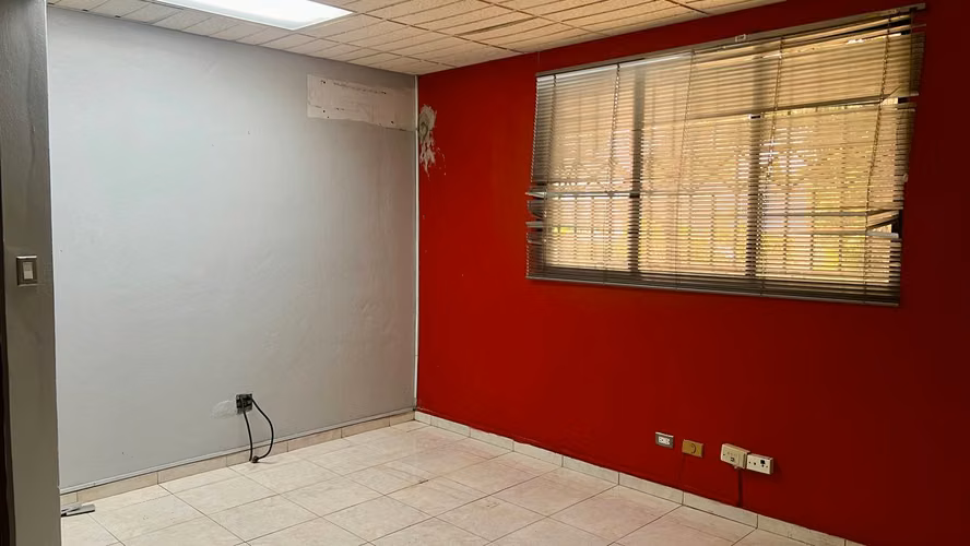 Local para oficinas o almacen en Serrallés - Imagen 7
