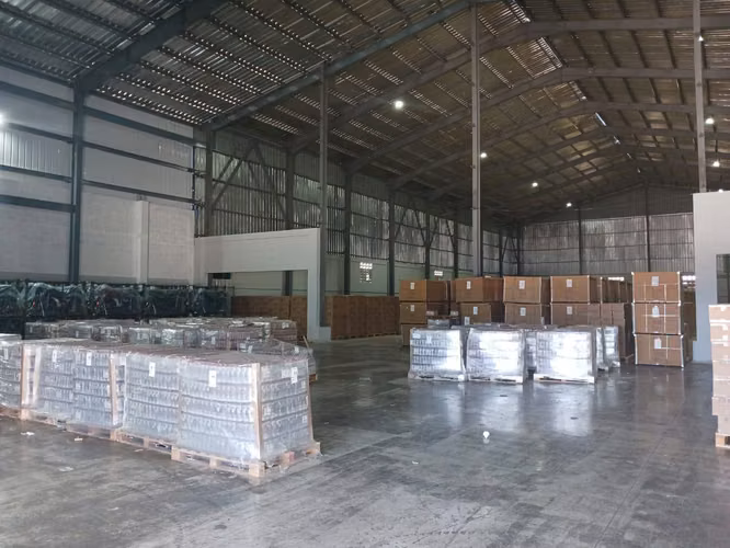 Nave en Alquiler Autopista Circunvalación