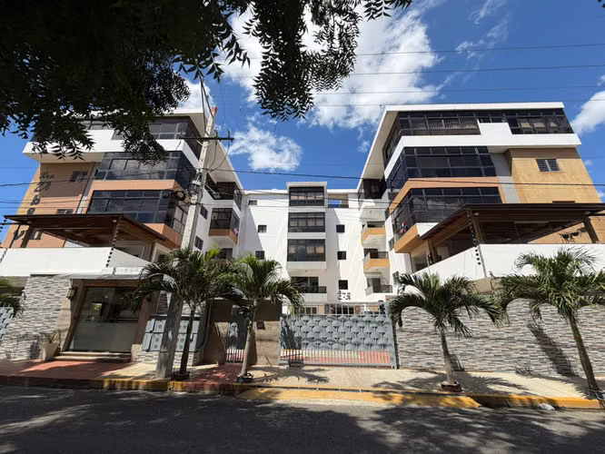 Vendo apartamento! En Tropical del Este, zona  oriental.