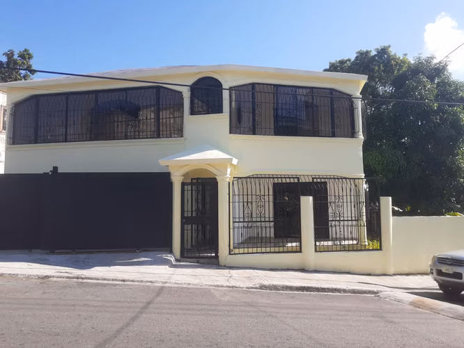 Vendo casa! En Arroyo Hondo, D.N. - Imagen 2
