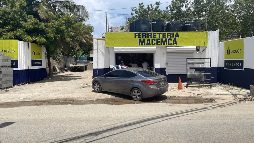 Alquilo local! En la autopista de san Isidro, zona oriental. - Imagen 5