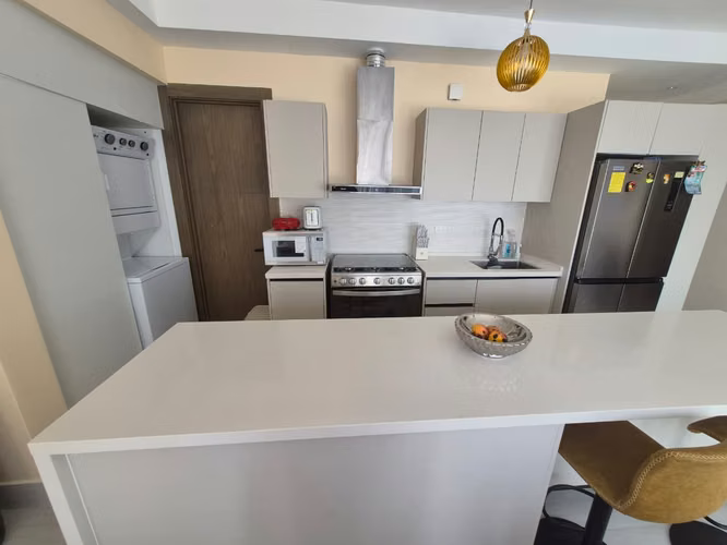 Apartamento en alquiler Bella vista, 2 hab, Amoblado