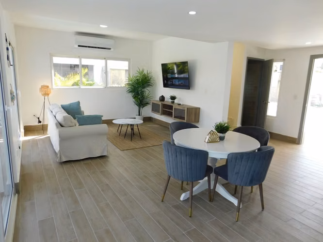 Villas en venta en Juan Dolio, Metro Country Club