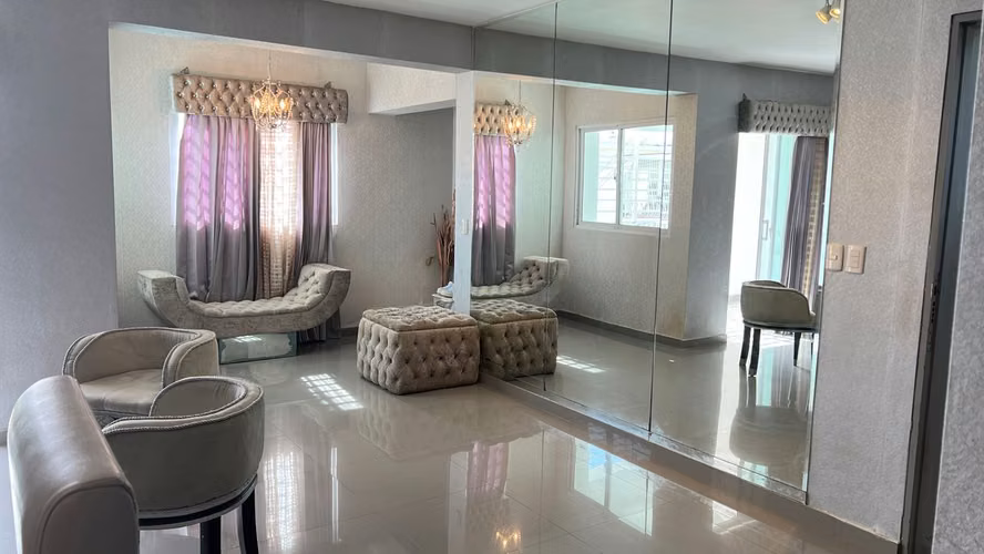 Casa de 4 niveles en venta en Santo Domingo Este - Imagen 5