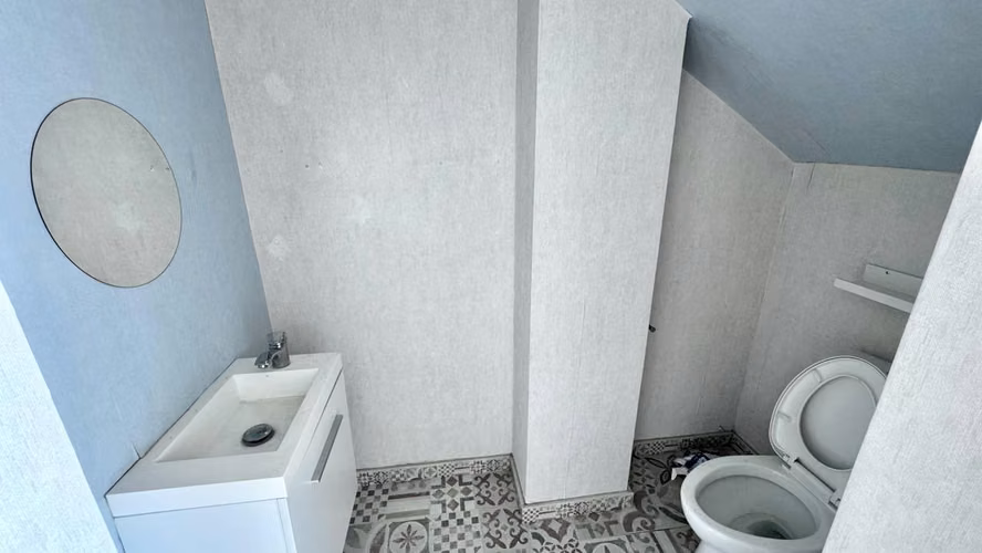 Local SEGUNDO PISO en alquiler en Evaristo Morales - Imagen 4