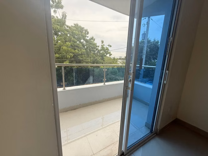  APARTAMENTO EN RENTA A SOLO 6 MINUTOS DEL HOMS  - Imagen 2