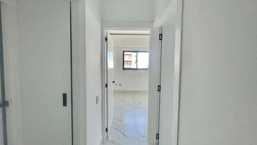Alquiler | Apartamento Moderno a Estrenar en Evaristo Morales - Imagen 4