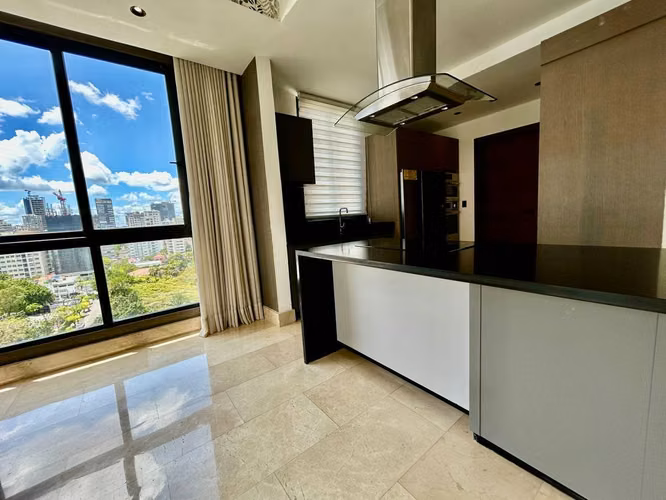 Apartamento en venta cerca de Todo en Piantini