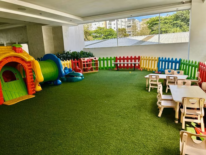 Pent-house de 2 niveles en venta en Ensanche Paraíso