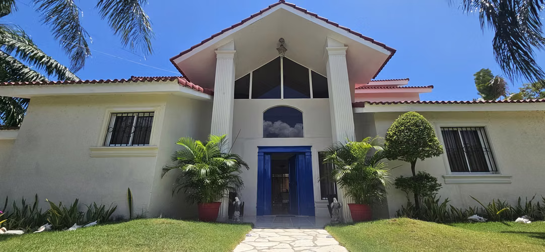Amplia Villa en Sosua