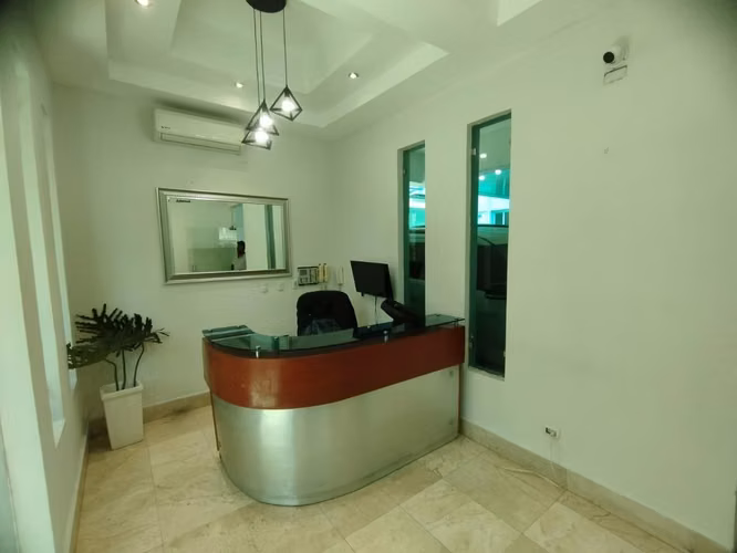 Vendo Amplio Apartamento 7mo Piso! En Mirador Norte (Próximo a Downtown Center)
