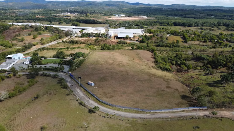 En Pedro Brand Terreno en Venta 33,322 m2. - Imagen 4