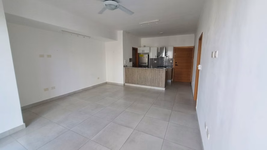 Alquiler Apartamento 1 hab. con Linea Blanca - Serralles, Santo Domingo, D.N. - Imagen 4