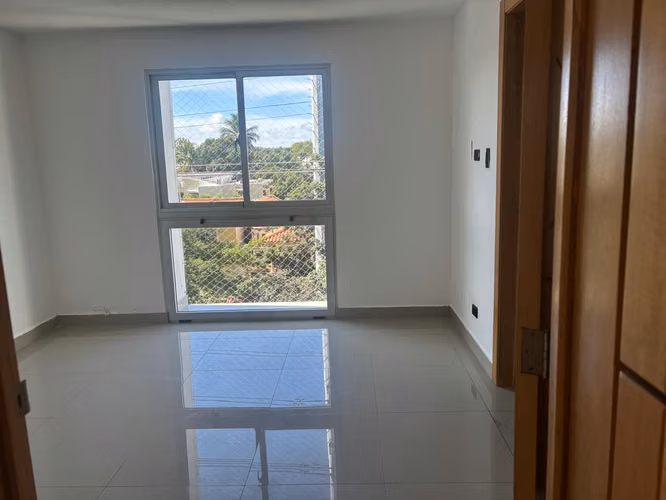 Amplio Apartamento en Alquiler, 2 Habitaciones, Arroyo Hondo II, Picuzzi, Gym - Imagen 3