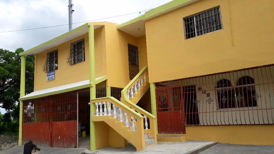 RESIDENCIAL LAS MERCEDES II LOS ALCARRIZOS CERCA CALLE COLON - Imagen 2