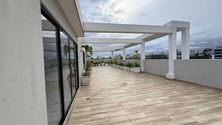 Apartamento en Venta | 131 m² con Vista al Malecón — Zona Universitaria