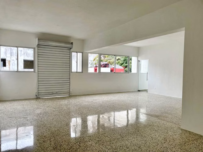 LOCAL COMERCIAL EN LA 27 DE FEBRERO | EVARISTO MORALES - Imagen 3