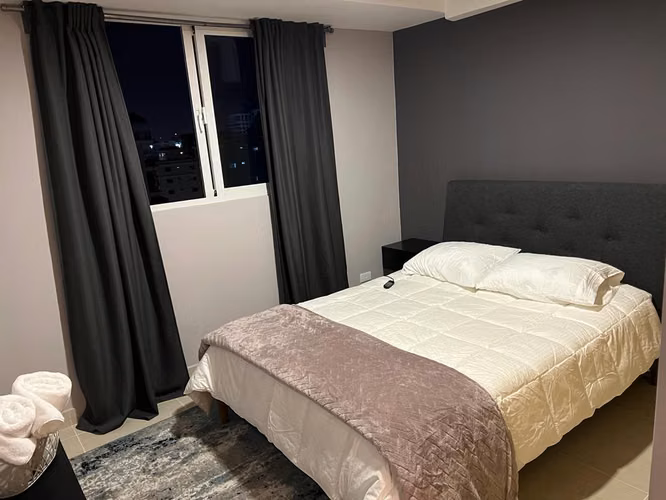 Elegante apartamento en venta de 2 habitaciones en Evaristo Morales - Imagen 4