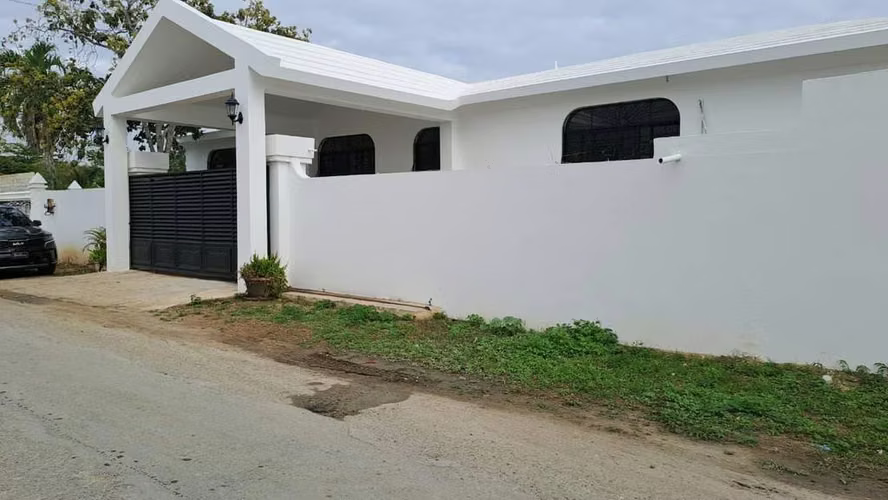 Vendo Majestuosa casa en Juan Dolio