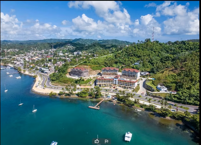 Apartamento en Samaná de 109.95 m2 de dos habitaciones amueblado - Imagen 2