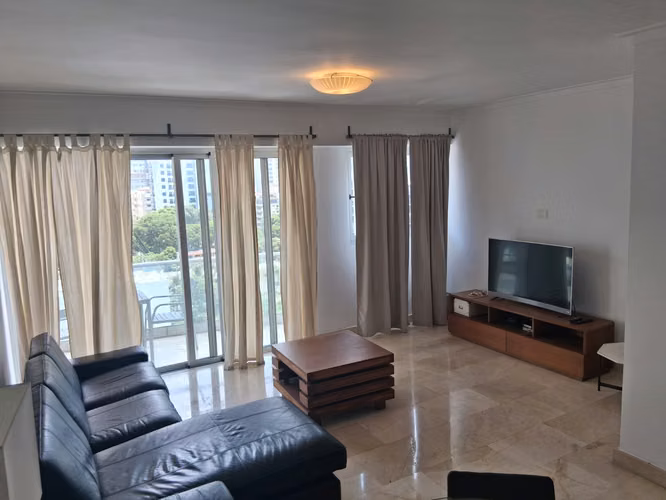 Apartamento 2Hab Amuebaldo Piso Alto c/Vista, Area Social Rooftop, Piantini