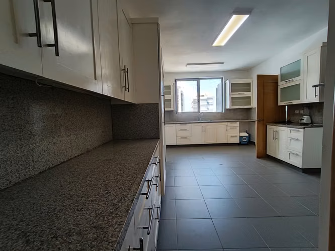 Apartamento en alquiler amueblado en serrallés - Imagen 4