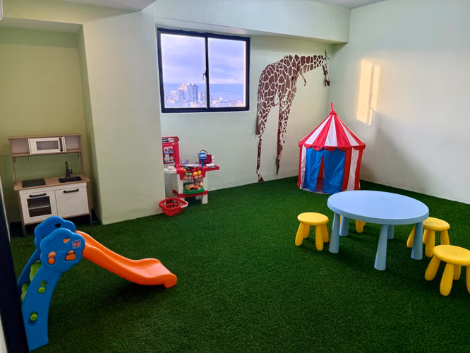 Apartamento en Venta, 2 Habitaciones, Jacuzzi, Urb. Renacimiento