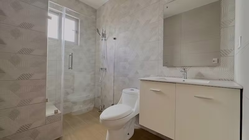 En Paraiso Pent House en Venta con Jacuzzi Propio y Cuatro Habitaciones US$1,050,000.