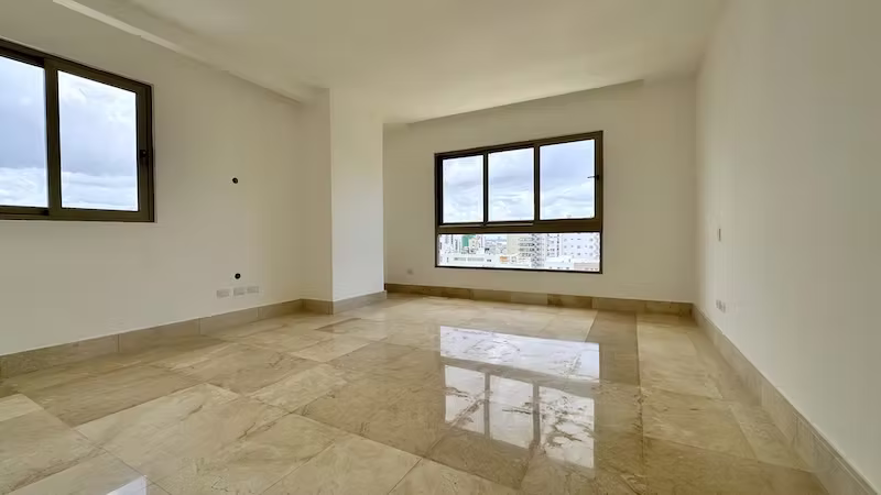En Paraiso Pent House en Venta con Jacuzzi Propio y Cuatro Habitaciones US$1,050,000.
