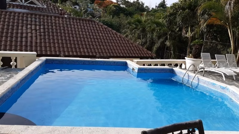 Casa en Alquiler, 4 Habitaciones, Altos De Arroyo Hondo II, Piscina, Terraza