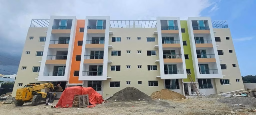 Apartamentos nuevos! Santo Domingo Este! US$ 137,000!