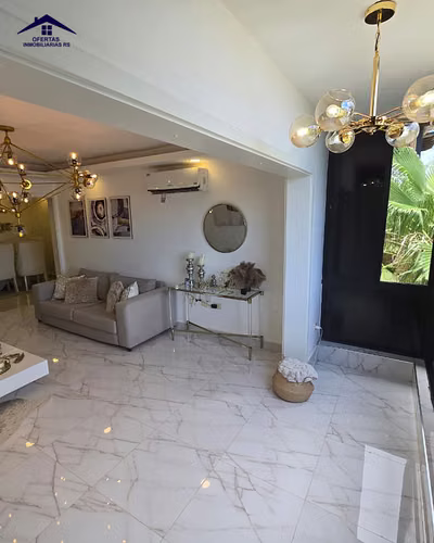 Penthouse amueblado listo para vivir en Autopista de San Isidro | US$235,000