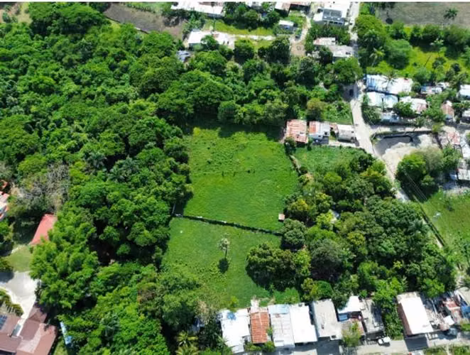 Finca deslindada en Pontezuela Arriba, Tamboril