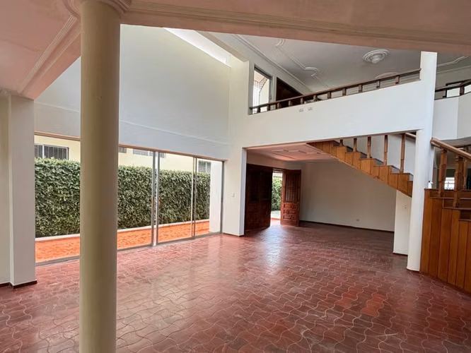 casa en alquiler en Los Cacicazgos