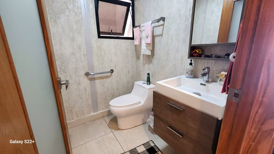 Apartamento de 178 m² en El Vergel | 3 Hab. | 3 Parqueos |
