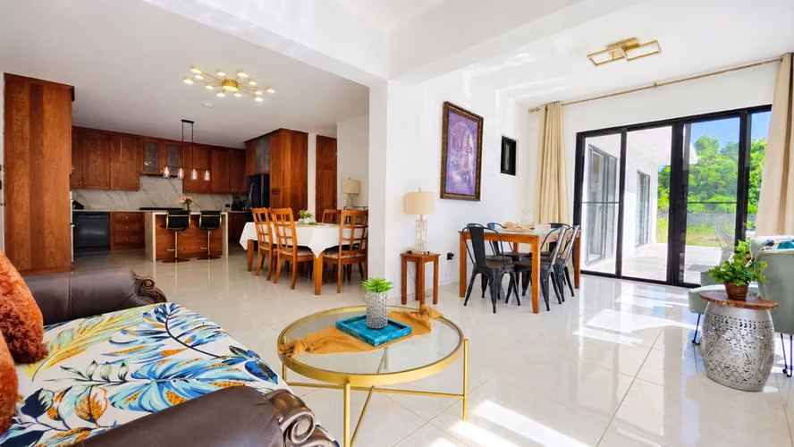 477 VILLA EN CABARETE ESTE