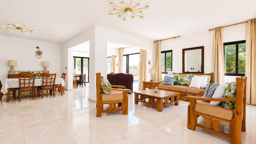 477 VILLA EN CABARETE ESTE