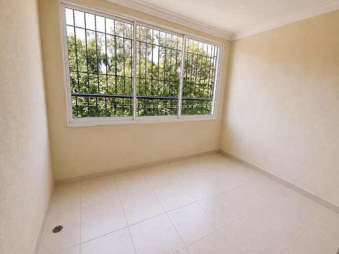  Apartamento Amueblado de 3 Hab. con 2 Parqueos | Ciudad Pablo Mella Morales | US$750