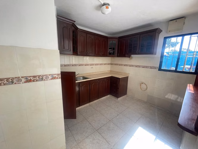 ¡Oportunidad Inversionistas! Propiedad Multifamiliar de 5 Viviendas en Santo Domingo Oeste - Imagen 6