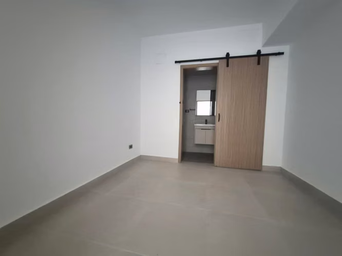 Apartamento en alquiler Evaristo Morales, 2 hab a estrenar - Imagen 7