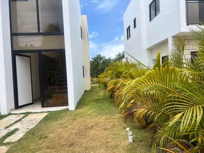 Casa en Venta o Alquiler en Residencial Don Pablo Bavaro