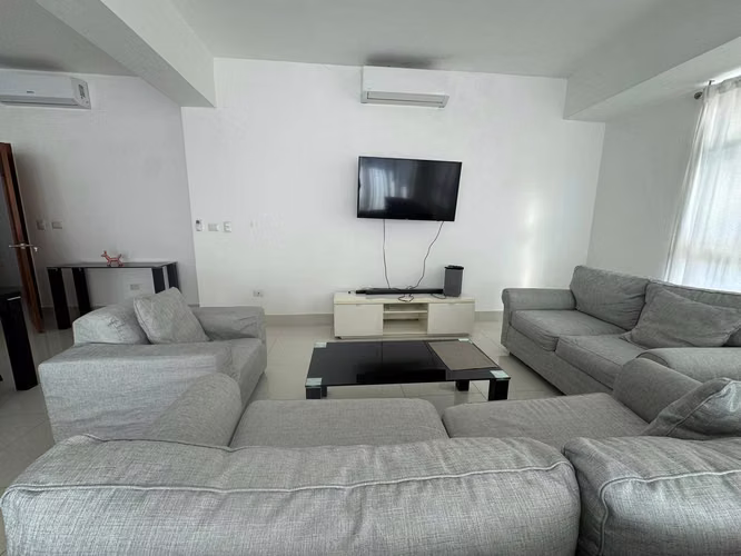 Alquilo apartamento en Bella Vista - Imagen 4