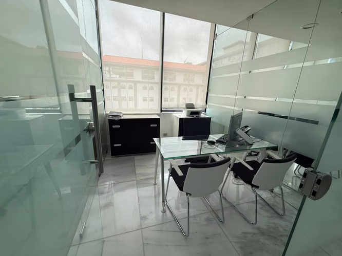 Oficina Ejecutiva en Piantini, Santo Domingo | Amplio Espacio Corporativo - Imagen 6