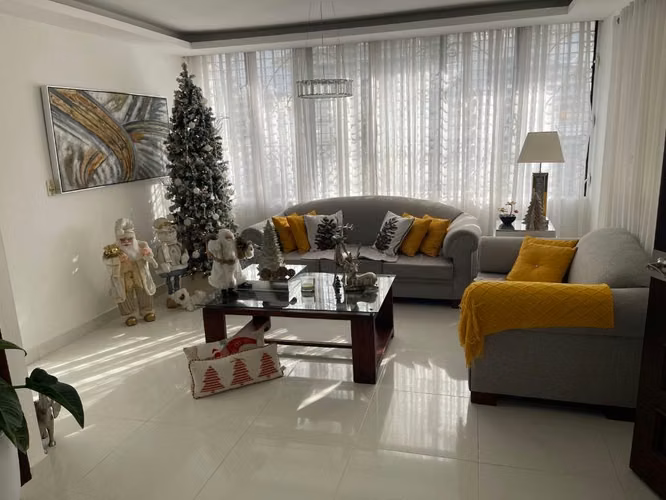 Casa de venta en Llanos de Gurabo - Imagen 2