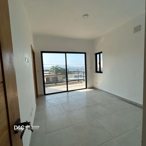 CASA DE VENTA EN PUERTO PLATA CON VISTA AL MAR Y LA CIUDAD.