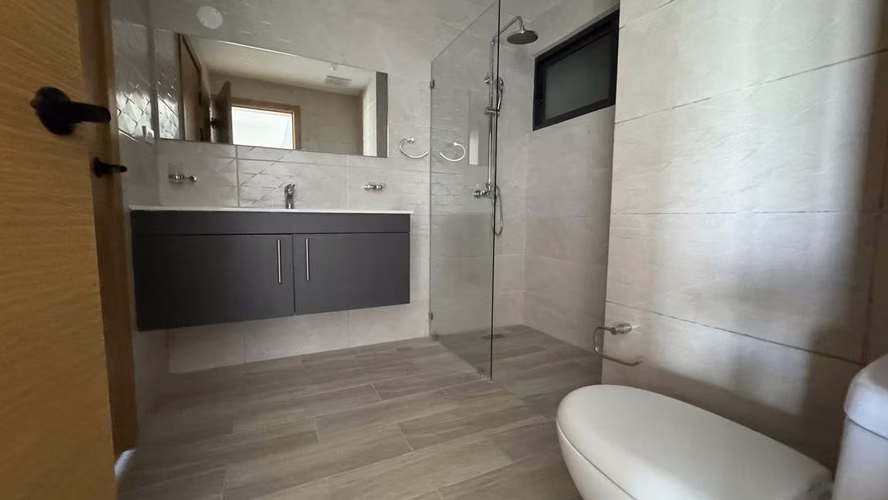 1 HAB | VISTA AL MAR | VACIO | GAZCUE